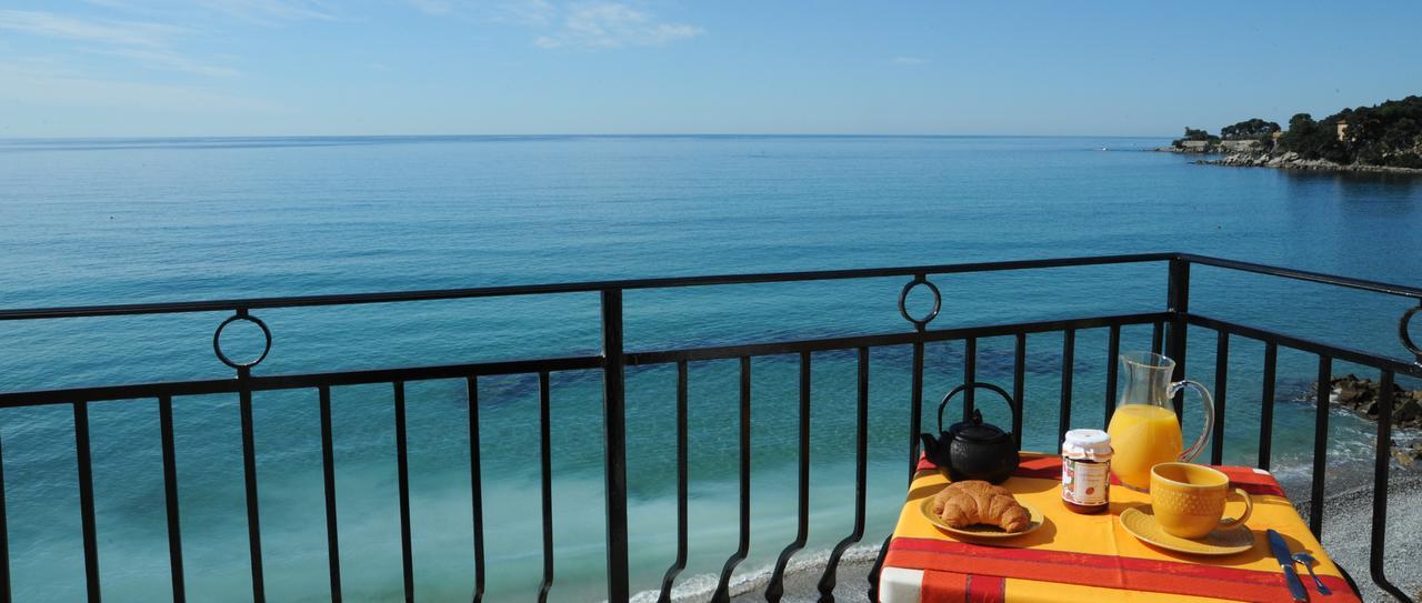Holiday'S Beach Aparthotel เวนติมิญา ภายนอก รูปภาพ